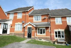 2 bedroom Terraced t...